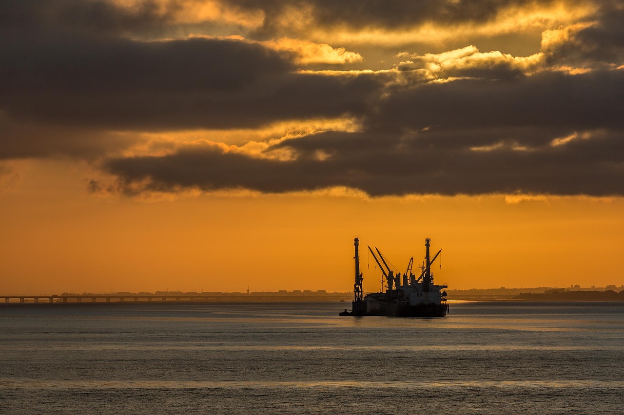 ge83e30ad3431f02f6ba2d65bbdb2c96d6d5d2b023ae875550146f02ddfb6e56b8372f3e051892bbc3fdd142290157a8e_1280-938995